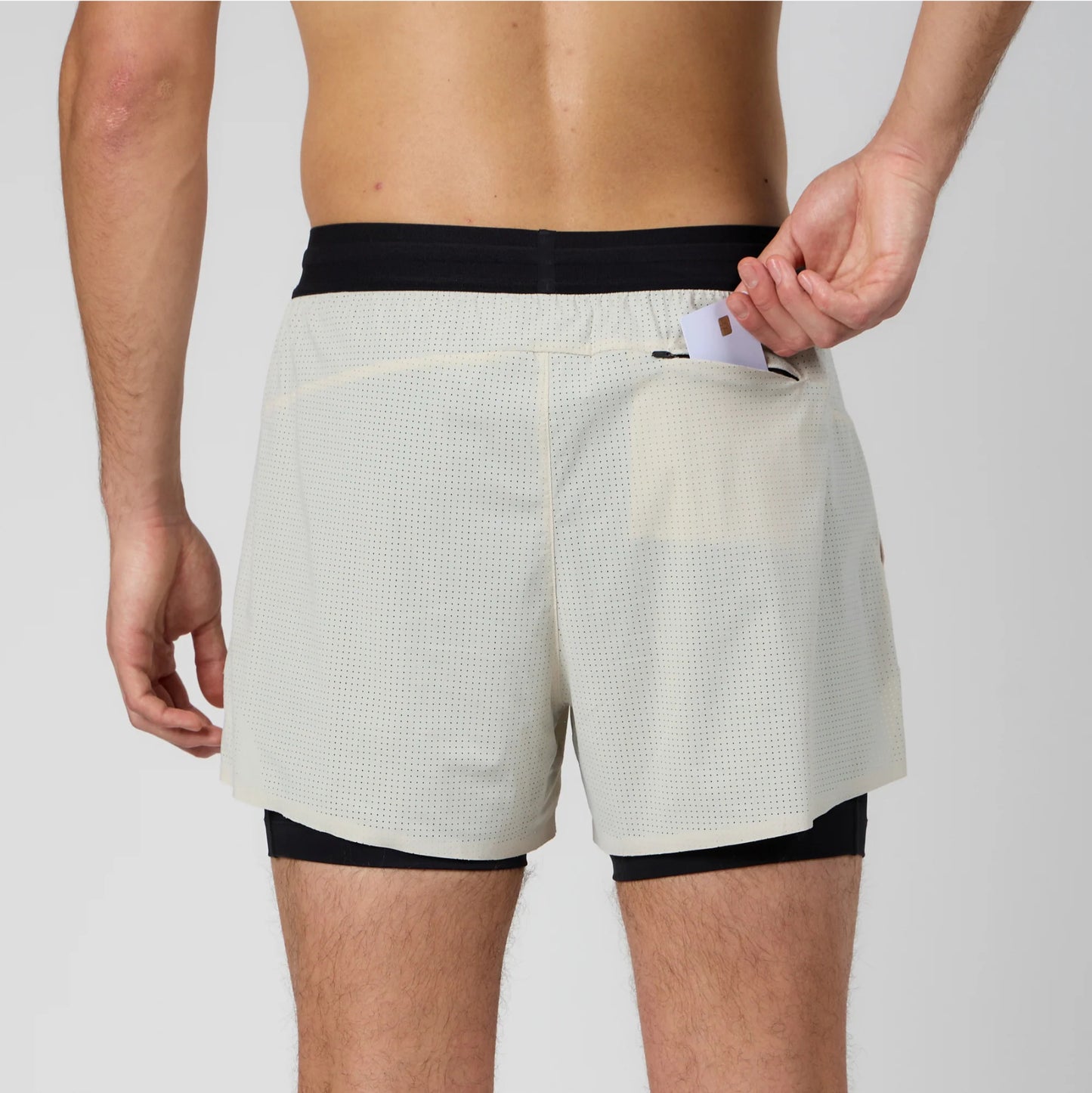 VENTO 2-IN-1 TRAINING SHORT (CHAMPAGNE)