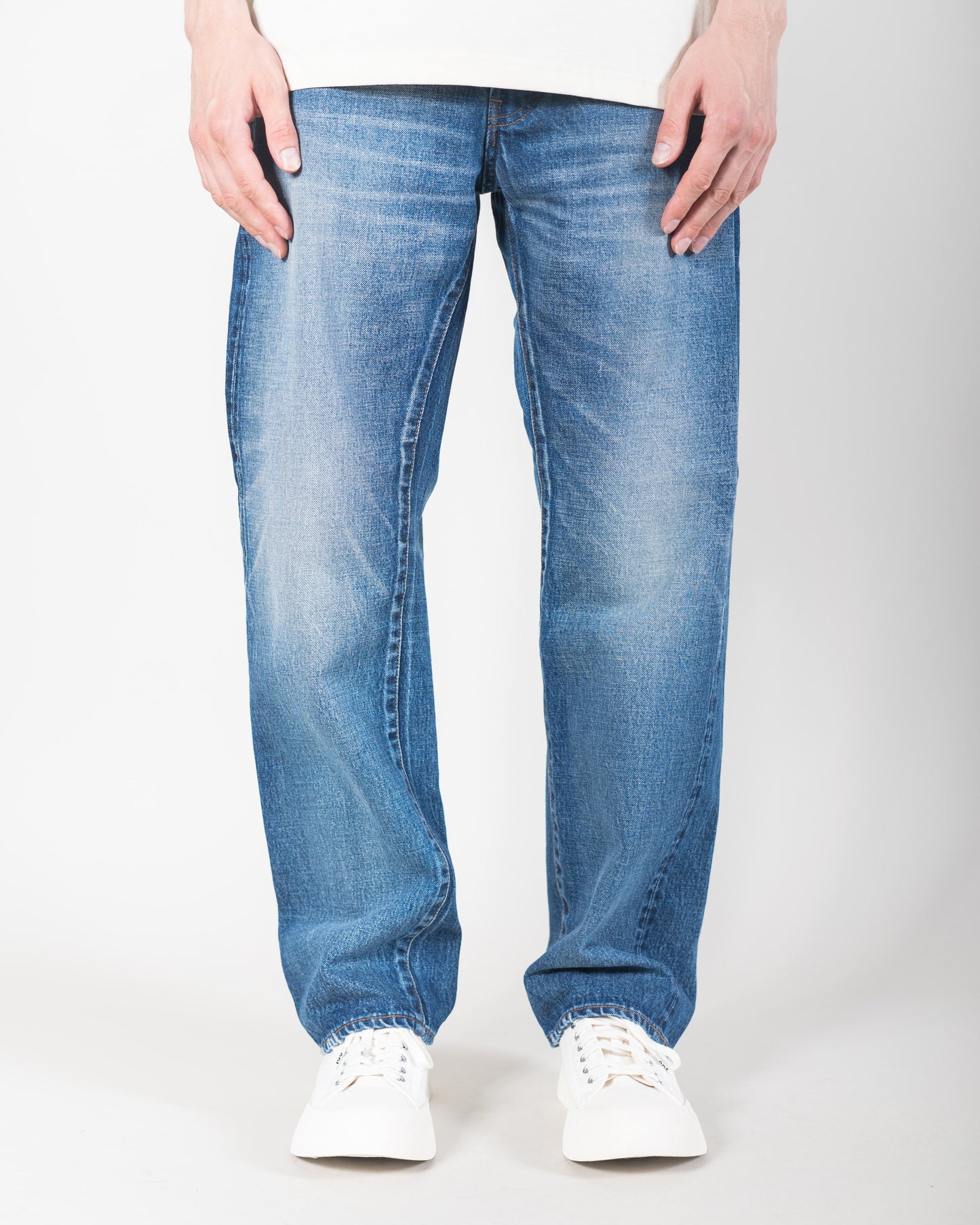 116 TYPE STANDARD DENIM (USED WASH)